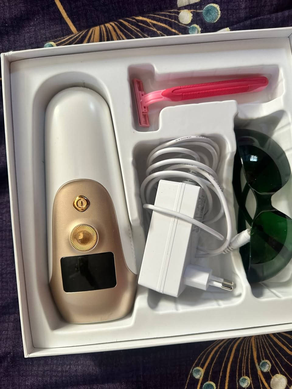 داتاشو سعر٥٠ جديدة اشتريته ب٧٥ ممستخدمه وجهاز ليزر ٦٠ مستعمل قليل ماخذته ب٨٠


**إذا كنت صاحب هذا الإعلان وتريد حذفه لأي سبب، رجاءا أرسل رسالة إلى الدعم الفني**