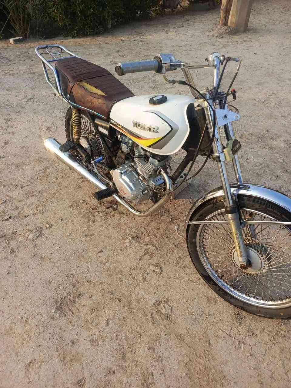 سلام عليكم دراجه للبيع تايكر موديل 21 اوراق كامله حربي محرك لا تنقيص ولا تبخير ولا نضوح دراجه خير من الله؟ مكاني المحموديه ناحيت الرشيد سعر خاص.***********بي واتساب
