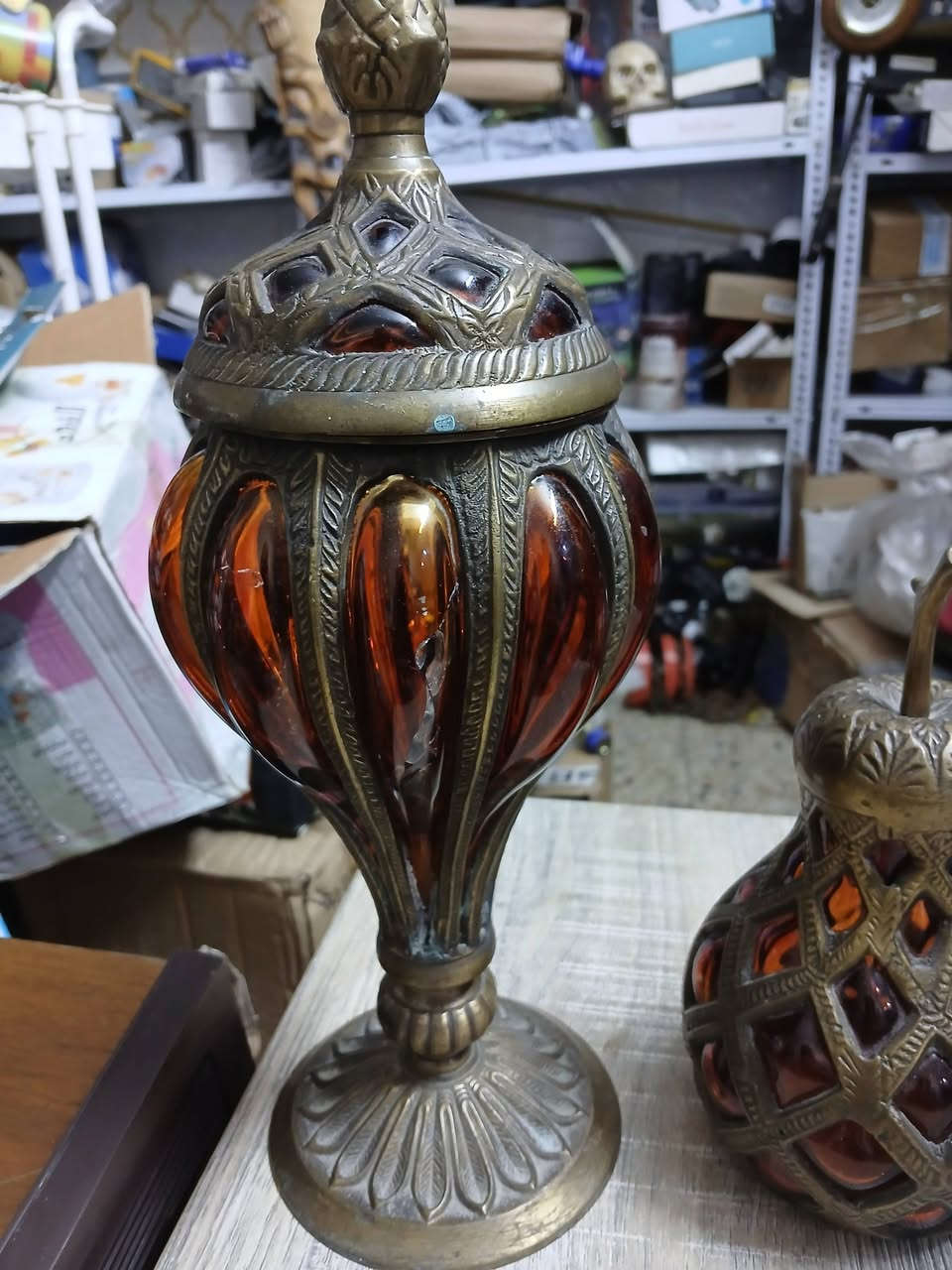 قطع نحاس ثقيل وحدة من الكبار بيها ضرر في الزجاج والصغيرة بيها ضرر ما مبين


**إذا كنت صاحب هذا الإعلان وتريد حذفه لأي سبب، رجاءا أرسل رسالة إلى الدعم الفني**