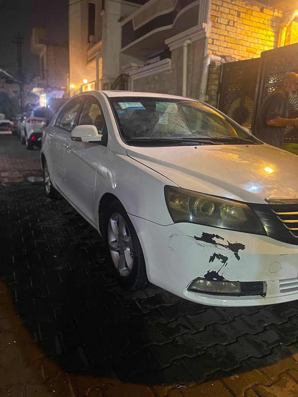 جيلي ام گراند c7 محرك 1800موديل 2013
كير اوتو 
محرك بلادي من جيلي 
حداديه  كلش زينه 
محرك وگير 
اضرارهه طخه جاملخ خلفي وتكحيل صندوق واكد طخه بل بنيد 
تبريد ثلج ولاكن دفعه ضعيف 
سياره بأسمي تحويل ثاني يوم 
مشروع وطني رقمهه واسط 
تكدر تحولهه باي مكان 
عارضهه ٤٥ وبيهه مجال 
سعرهه مو مبالغ بي لان السياره بل واقع نضيفه وحلوه كهربائياتهه شغاله بالكامل 
يعني تحكماتهه الكهربائيه حلوه وشاشه موجوده وفتحة سقف 
محركهه نضيف جداً مكان السياره بغداد 
***********📞
