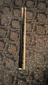 كيوب بليارد • مكسور • قابل للعب