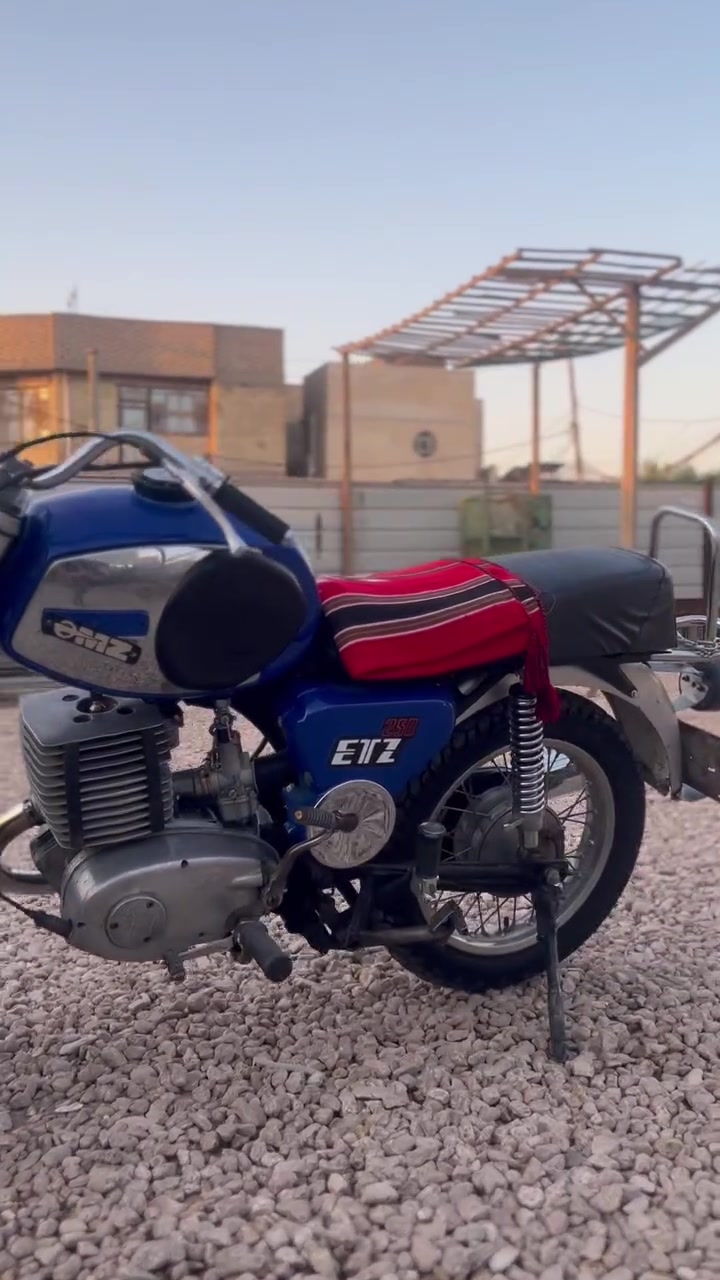 ماطور 81 للبيع سايز 3لحيم ب الخشم فطر بسيط رقم وسنويه بدون  راعي السنويه اصليه مو استنساخ  سعر 1300وبي مجال المكان النجف ***********
