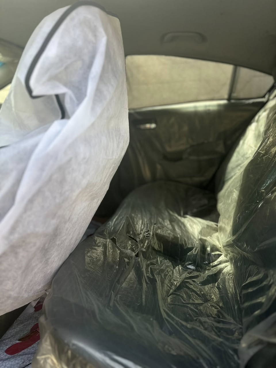 السلام عليكم فورتي 2015كفالة سرقة وكص وانتربول السياره جهازه للأخير مابيها اي نقص السعر ٥٣ العنوان بصره بس طار البنيد وتعورن التكم السياره السنوية ضاعت مني بيها واجهة بل مرور السياره حلوه متعوب عليها ***********
