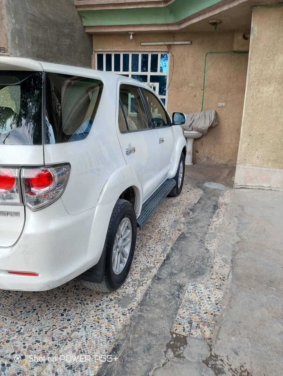 السلام عليكم سياره للبيع موديل 12 أربع سرندر مكفول كفاله عامه السعر 190.مكلف بالنشر اللاتصال على الرقم***********
