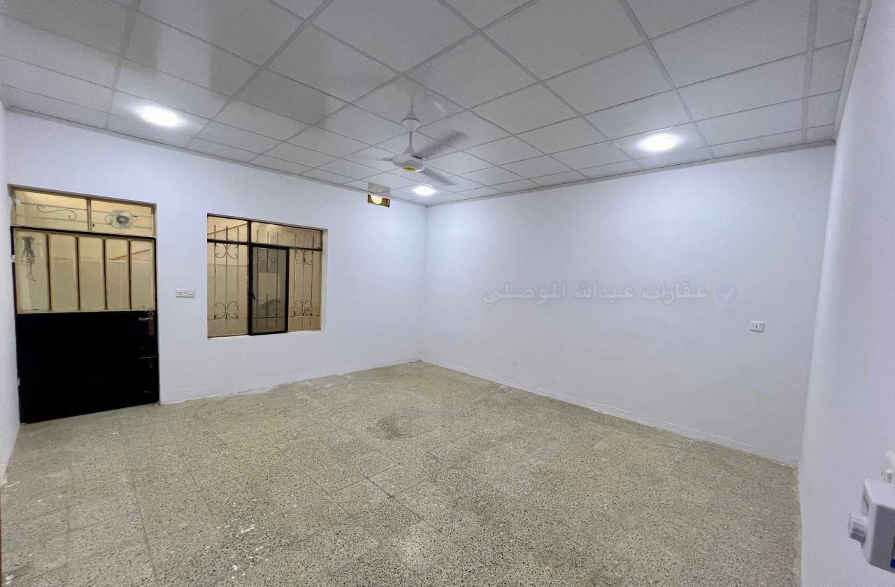 دار للبيع (حي المعلمين جانب الأيسر) قرب حي المحاربين
فرع مطعم ضرغام العلاف / سند ملك صرف طابو الزهور
المساحة ١١٦ متر الواجهة ٥
طابق واحد / ثالث بيت عن الشارع العام 
بسعر جداً مناسب
اكتب تم يصلك السعر مباشر
للاستفسار الاتصال على الارقام 
***********
***********
