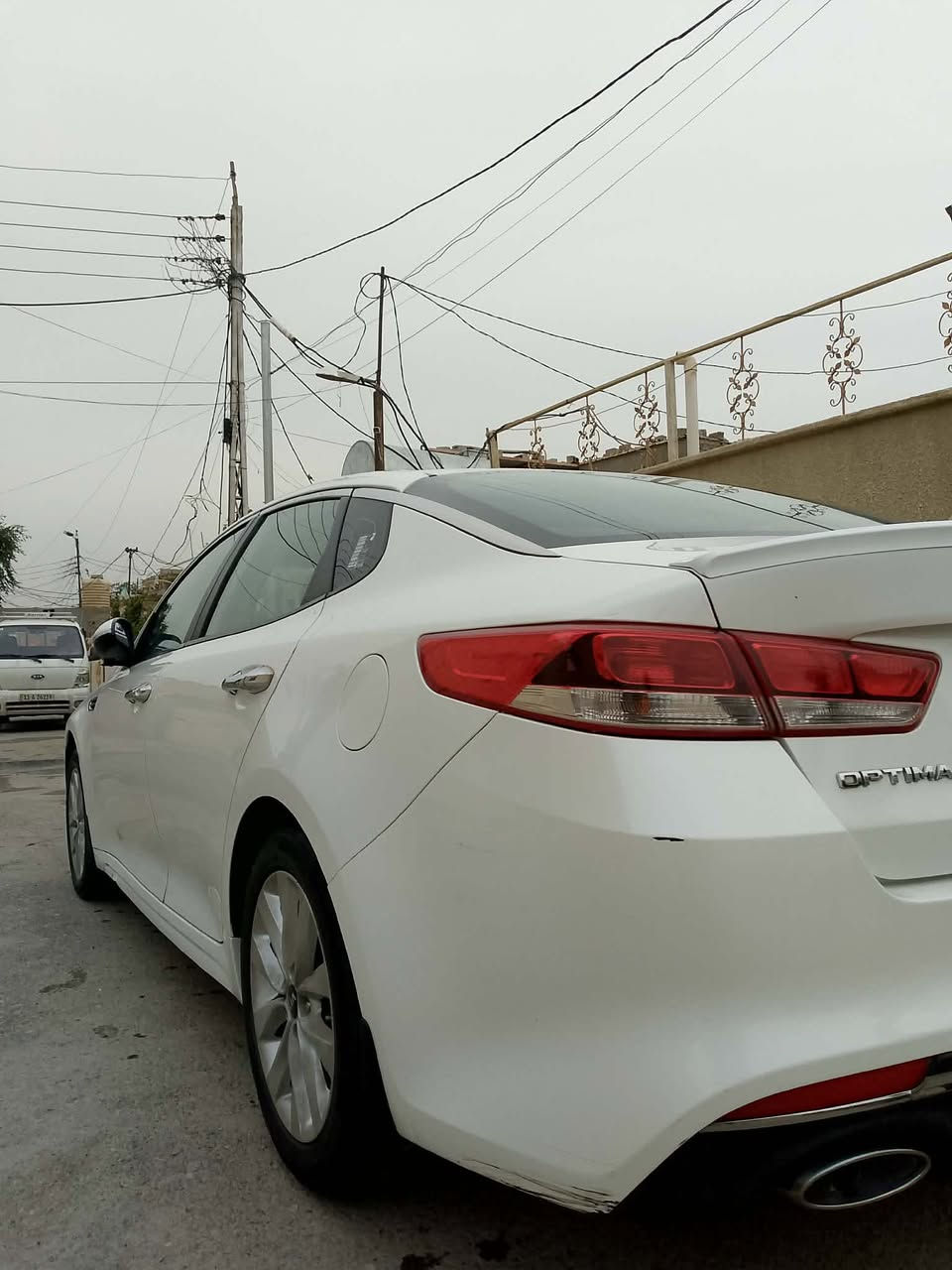 السلام عليكم 
كيا اوبتما خليجي مكينه دوش٢٤٠٠ 
مديل ١٨  
ماشيه  ١٥٥
السياره بيها صبغ  شبر وشويه بالبنيد موضح بالصوره احسبها قطعه والباقي كفاله عامه حته الدعاميات 
السياره مدوشمه ارضيه كشنات سفاريات صندوك  
تبريد منضومه جديده  
ادامه كامله للسياره من منضومه بانزين الى دهن الكير السياره 
تخم تاير 
سياره بسمي تحويل مباشر 
رقم بغداد الدولي
خير من الله  السعر ١٧٣
الشراي يتصل السلام عليكم 
كيا اوبتما خليجي مكينه دوش٢٤٠٠ 
مديل ١٨  
ماشيه  ١٥٥
السياره بيها صبغ  شبر وشويه بالبنيد موضح بالصوره احسبها قطعه والباقي كفاله عامه حته الدعاميات 
السياره مدوشمه ارضيه كشنات سفاريات صندوك  
تبريد منضومه جديده  
ادامه كامله للسياره من منضومه بانزين الى دهن الكير السياره 
تخم تاير 
سياره بسمي تحويل مباشر 
رقم بغداد الدولي
خير من الله  السعر ١٧٣    مكان بغداد 
الشراي يتصل ‭٠٧٨٧ ٤٦٦ ٣٥٧٣‬
