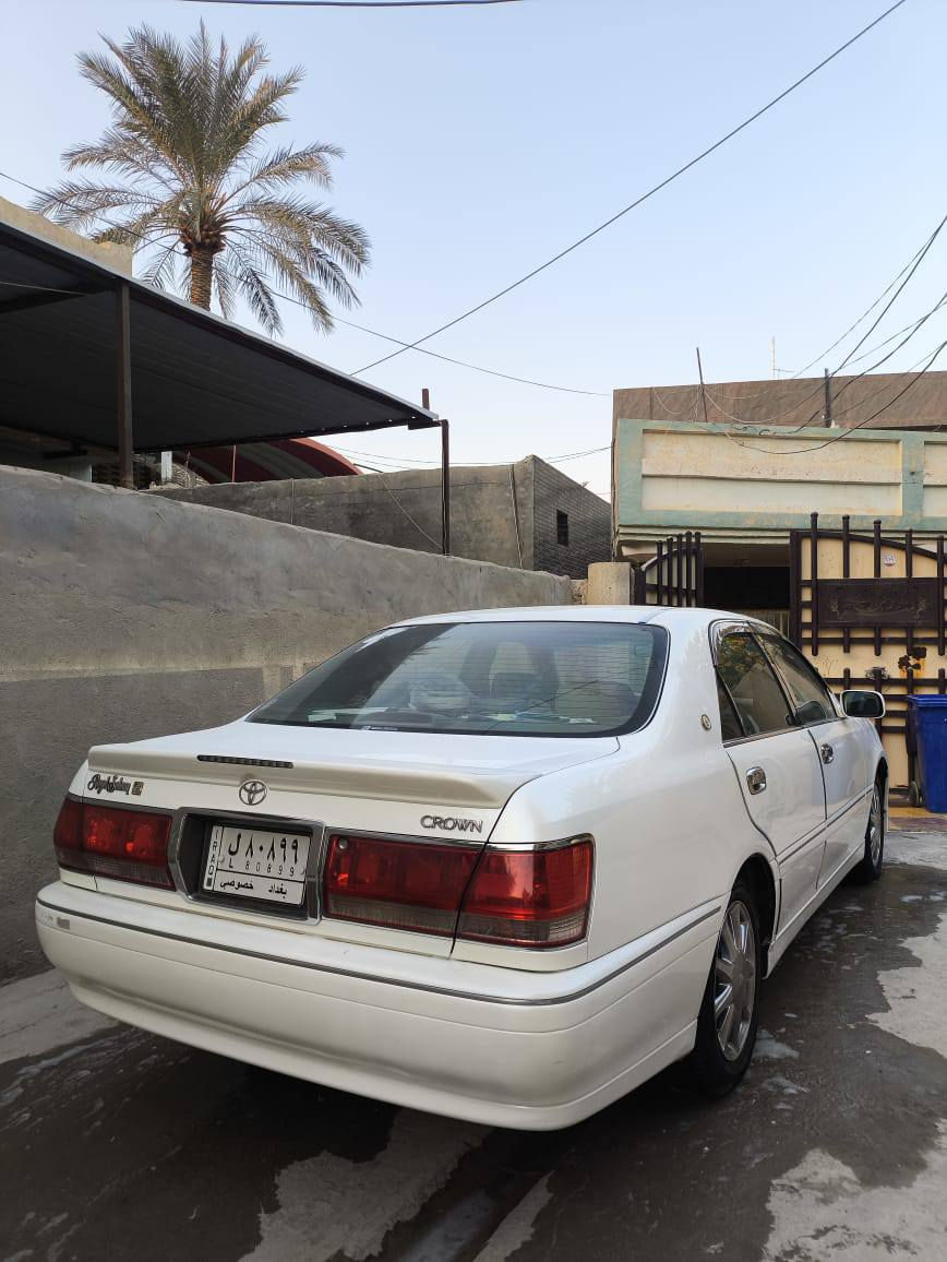 السلام عليكم للبيع ملكه صدفي فول مواصفات ومكفوله من كلشي اربع دكم داخل جلد المري شفط مكينه ديڤور الكبيره تبريد قطعتين 
السياره رقم.  بغداد مميز مثبت سرعه منضومه تبريد جديده  
السعر 174 للاستفسار الاتصال عله هذا الرقم     ***********
