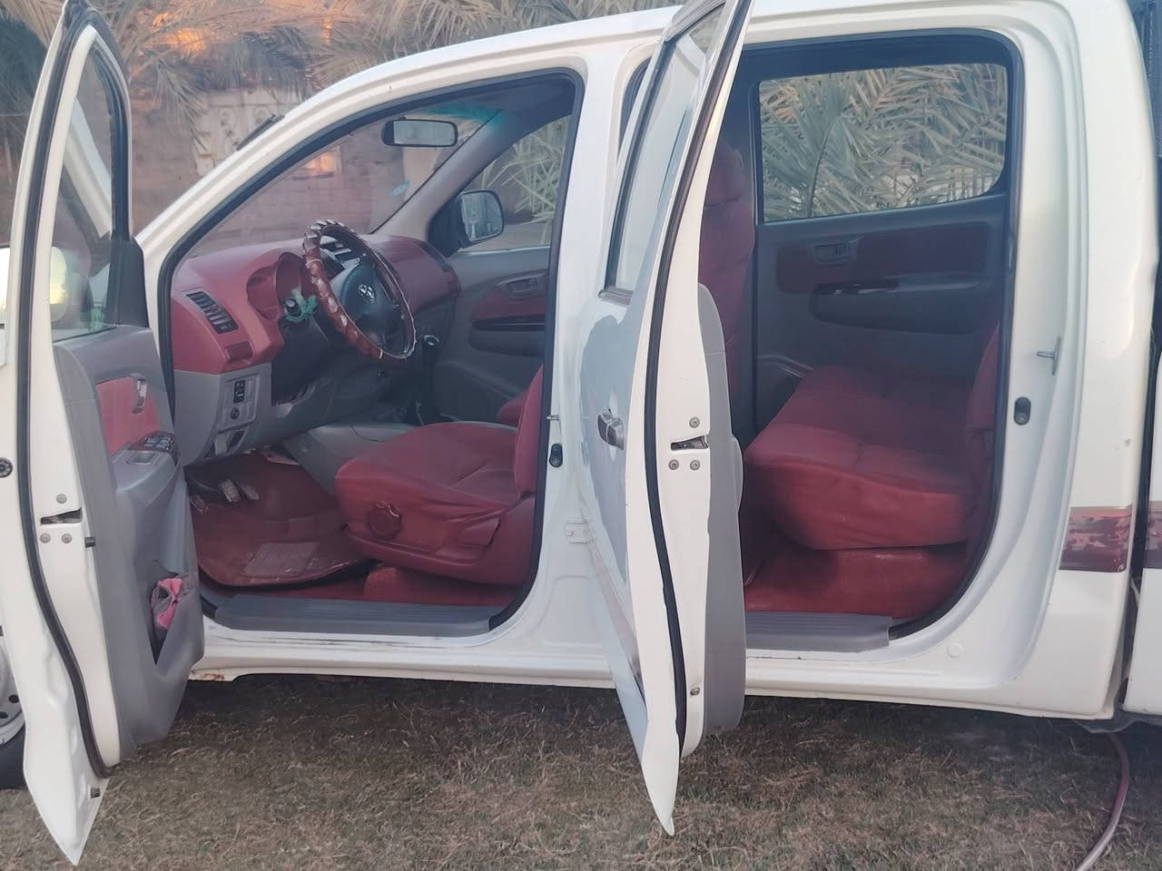 فلاونزه 2009 رقم مثنه مميزا نكليزي سنويه 2028 شاصي 19  بسمي مدور ثاني يوم بيه ضربه بس بل بجم تخم تاير جديد حديه جديد تبرد خير من الله  مكينه خير من الله سياه حلو. مال جنايه 
سعر 130 بيه مجال حك لجيه ***********
