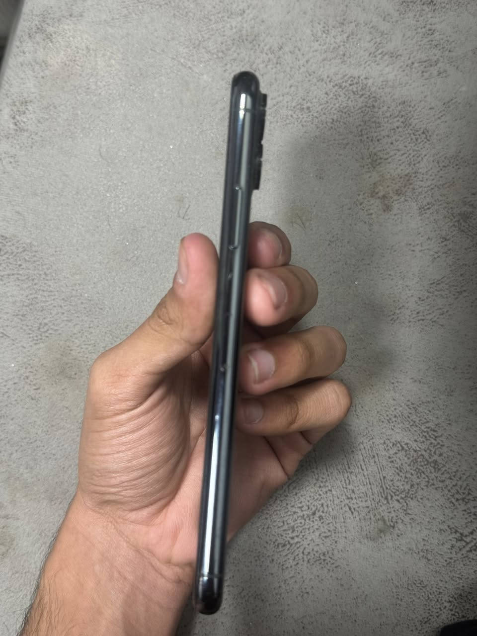 ايفون ١١ برو ماكس جهاز نظيف جدا لبيع السعر خاص تفاصيل الجهاز موجوده بالصور للاستفسار اتصل او راسل الصفحه ***********
