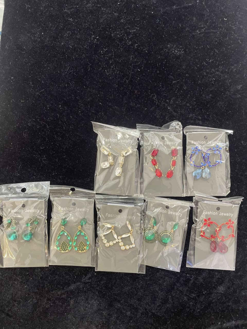 أعيوني اتوفرت عدنه اكسسوارت مال عيد بضاعه جديده  🤩🤍


**إذا كنت صاحب هذا الإعلان وتريد حذفه لأي سبب، رجاءا أرسل رسالة إلى الدعم الفني**