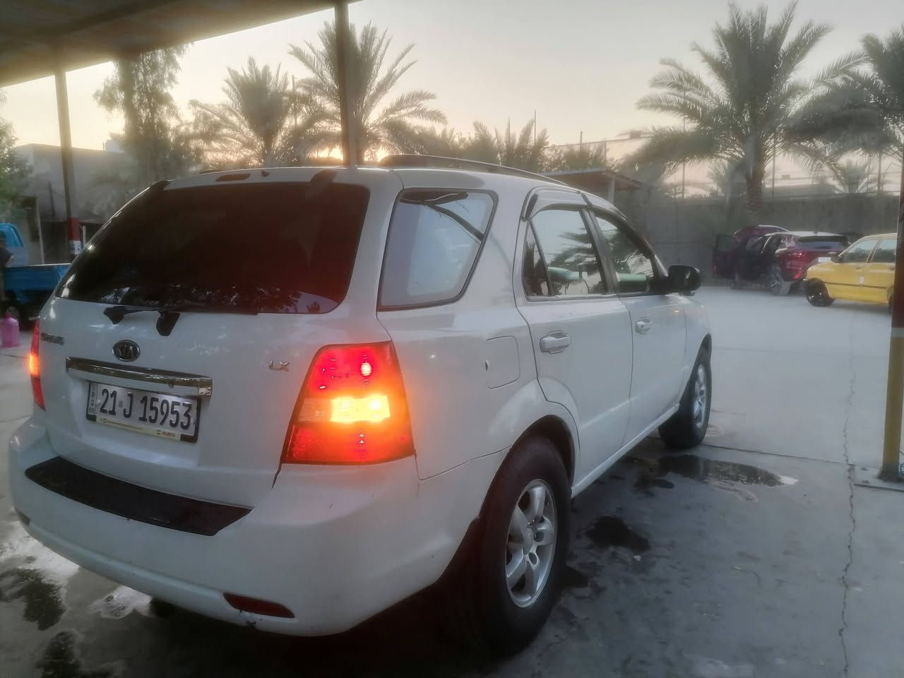 السلام عليكم للبيع سورنتو موديل 2008 رقم سليمانيه دولي شرط التحويل
حادث جاملغ خلفي عكس السايق مكينه وكير وتبريد وتخم تاير كوري أصلي مكفولات
شواصي لغود حوض دواخل كله مكفوله
السياره نقصه فقط بوش الحداديه الخلفيه
مكاني بالحله رقم الهاتف ***********
أتصل أو راسل واتساب أدزلك فديو كامل للسياره وكله التفاصيل
السعر ٧٦ ورقه وبيه مجال
ملاحظه السياره عليه غرامات ٣ ورقات تنزل من سعر السياره بعد الاتفاق
