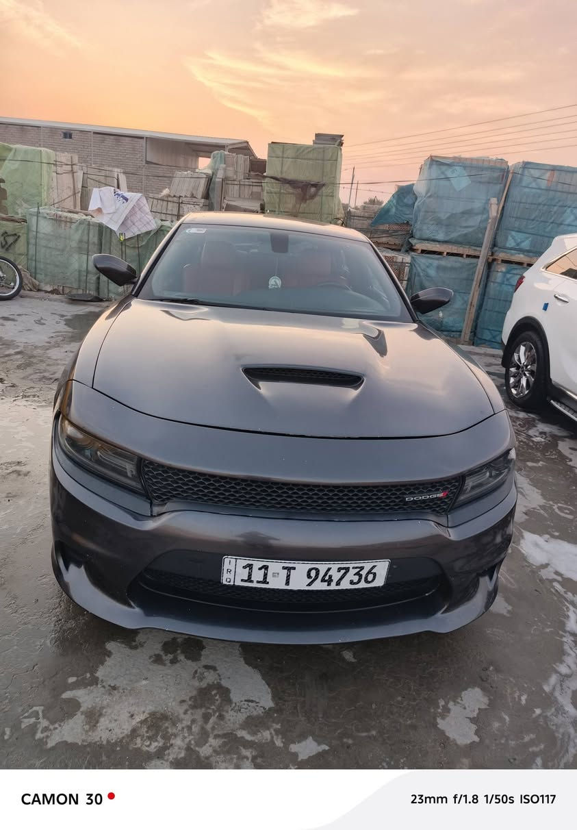 سلام عليكم جارجر جيتي
جارجر GT 19 امريكي  V6 3600
السيارة ايرباك وشواصي سليمه كفالة كذلك كير ومحرك 
مواصفات ال GT المعروفة 
حدادية وتخم تاير جديد 
كامرا دوار حساس خلفي 
كشن حضن

صورة الحادث مرفقة مع الصور 
تبريد و تدفئة 
لون فيلي 
السيارة ماشية 100الف
رقم بغداد جديد +سنويه لل2030
نضام سبورت +كير الف
دواخل لون احمر كشن حض
العنوان ديوانيه عفك سعر 212بيه مجال
رقم ‏‪***********‬‏
