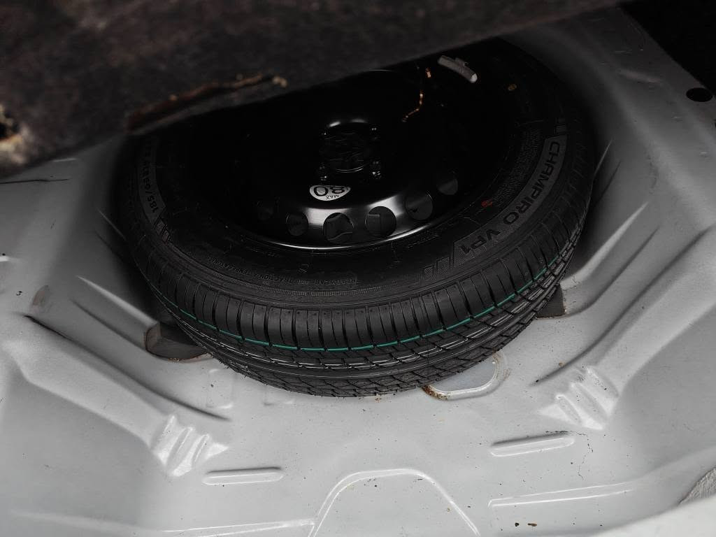 ڕینۆ سمبول مۆدێل 2020 گێڕ و مەکینە بەشەرت ئیسپانەی لێنەدراوە گێڕ ئۆتۆماتیک تەنها 56 هەزار ڕۆیشتووە حەقیقی لەسەر دەقی شەریکە ماوەتەوە تەنها دوو دەستی کردووە سپیری دانەبەزیوە سپی بەفری بێ بۆیاخ بێ سارد بێ چاڵ و چۆلی بێ تەقەو ڕەقە سەنەوی بەسەرچووە دینارێک مەسروفی نییە نرخ 93 تەنها کەمێک مەعامەلە گۆڕینەوەش دەکەم بە ڕەقەم
 ژ..م 
***********
*********** بنجوين, السليمانية
