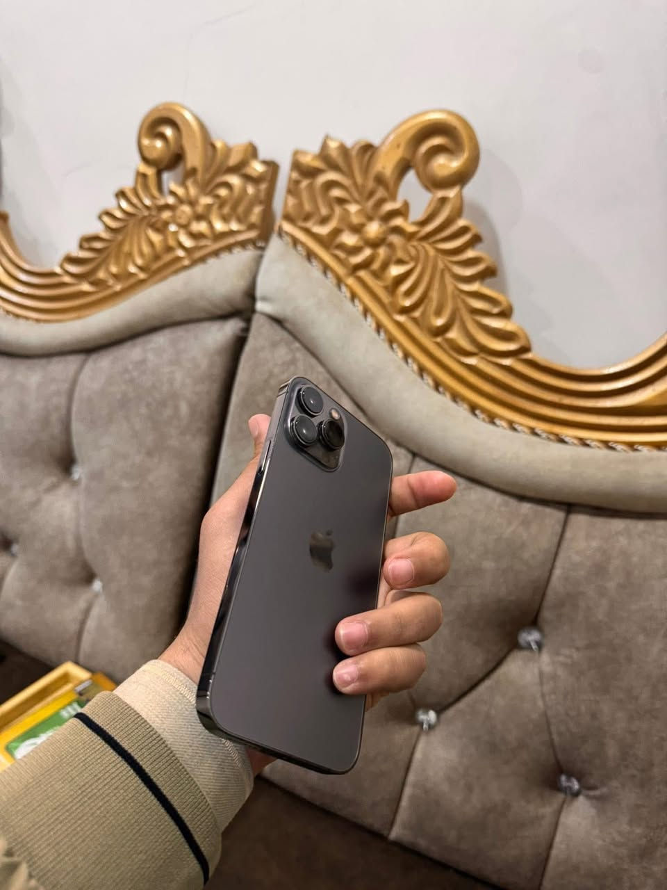 ايفون 13 برو ماكس
ذاكره 256

بطاريه93

تك سيم 

نموذج M امريكي

نضافه 98%

الجهاز ما مفتوح 

السعر690 الف

***********

***********
