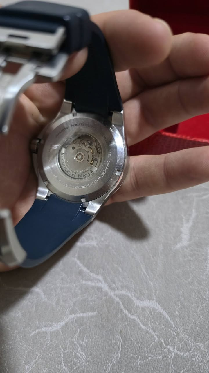 ساعة برناد اج ماير اوتو مستخدم بدون مرفقات السعر خاص


**إذا كنت صاحب هذا الإعلان وتريد حذفه لأي سبب، رجاءا أرسل رسالة إلى الدعم الفني**