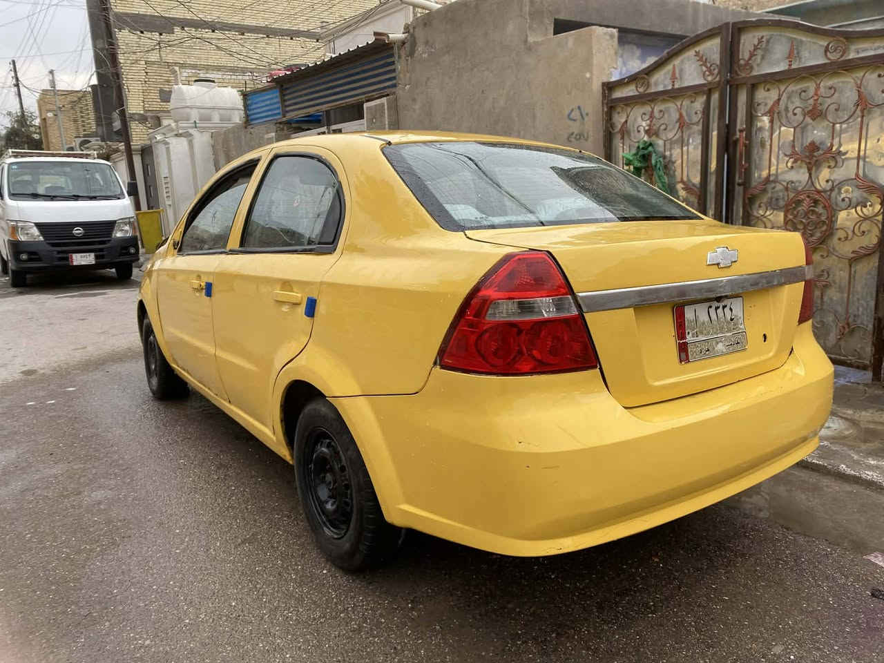 السلام عليكم ورحمة الله وبركاتة افيو موديل 2007 مسكر
خليجي السيارة مصبوغه عام للجماليه السياره كشرها ما مكفول كدام عينك كير محرك جدد مامفتوحات حداديه جديده تخم تاير جديد بور ستيرن جديد مشط ستيرن جديد  كهربائياتها زينه مصفره غرامات بس هيئه 230الف على المشتري تحويل مباشر راعيها بالسماوه السعر 32وبيها مجال قليل مكاني بغداد الحسينيه قرب مستشفى الحسينيه للاستفسار  ***********
