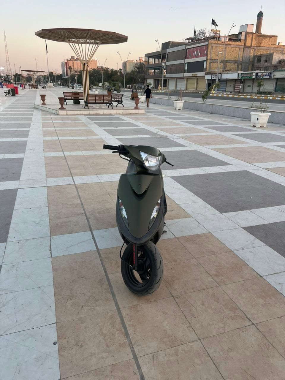 سلام عليكم دراجه ماكس عدله نضيفه بشكل والدراجه خير من الله وصار ٤ شهر طالعه من الزيتون الرقم ***********الشراي يتصل عع الرقم
