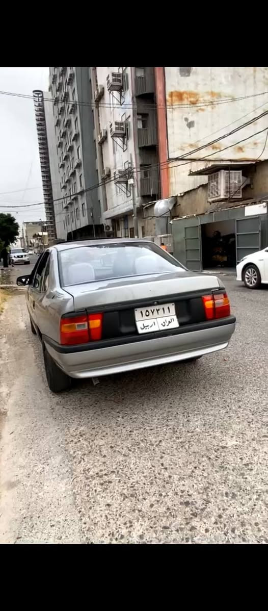 ئۆپل ڤیکترا مۆدێل 1993
سلاید
گێرو مەکینە بەشەرت
تحویل وکالە بەشەرت
برانەوە بەشرت
سەنەوی سالەک بەسەرچوە 
هەزەی نوێیە
تعمیری عامی بۆ کراوە 
کوشن جلد
تەقەو رەقە بەشەرت
مەکینە 18گێر عادی 
نرخی 43و مەجالەکی برایانە
7وەرەقەش غرامەی لەسەرە دوای معامەلە دەگەرێنمەوە أربيل, العراق


**إذا كنت صاحب هذا الإعلان وتريد حذفه لأي سبب، رجاءا أرسل رسالة إلى الدعم الفني**