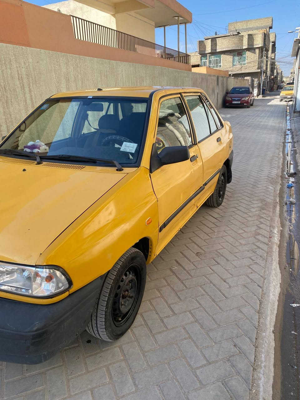 سلام عليكم سايبا م١٣ محرك كير كهربايات تخم تاير تبريد مكفولات فقط شاصي ملحوم هيئة مصفره رقم انكيليزي سنويه  بأسم صاحب سياره   اني مكلف بنشر رقم صاحب السياره *********** السعر ٢٧ وبيه مجال
