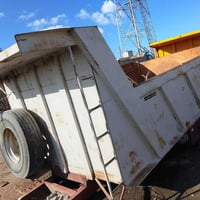 بدي البي مايلر للبيع صندوق جديد بس الدبل شاصي عدل چنل ونج الماني  0780...