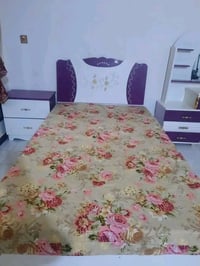غرفة بناتية • ميز مراية • جرباية نفر ونص