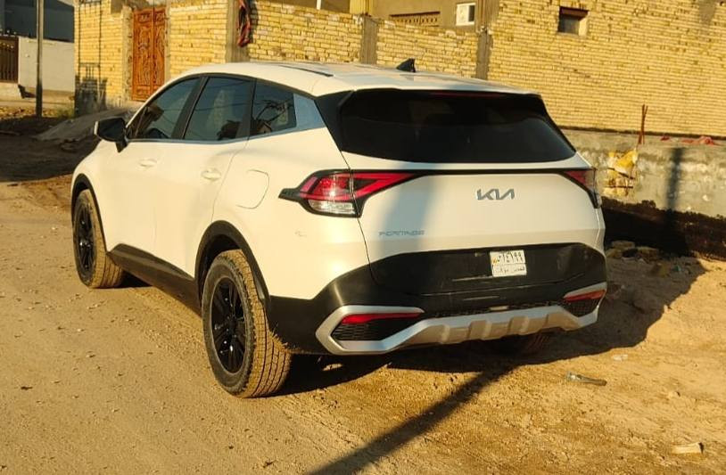 يرجى موافقة الادمن لطفا 

كيا سبورتاج 2023. . مدفوع الكمرك حره باسمي 
بدون رقم 

ضرر موضح بالصور صبغ بابين فقط 

مواصفات. .  
سويج رادار امامي تبريد خلفي 

***********
