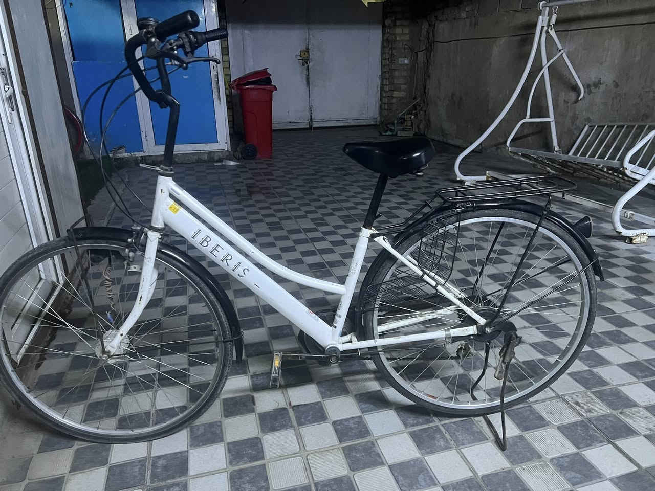 بايسكل للبيع.                                                                     بناتي حجم 27فول مواصفات مابدل اي شي مكان                           حي العامل شارع 7 نيسان السعر 110 و بي مجال                          ادخل خاص


**إذا كنت صاحب هذا الإعلان وتريد حذفه لأي سبب، رجاءا أرسل رسالة إلى الدعم الفني**