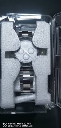 كلين لوك • ساعة