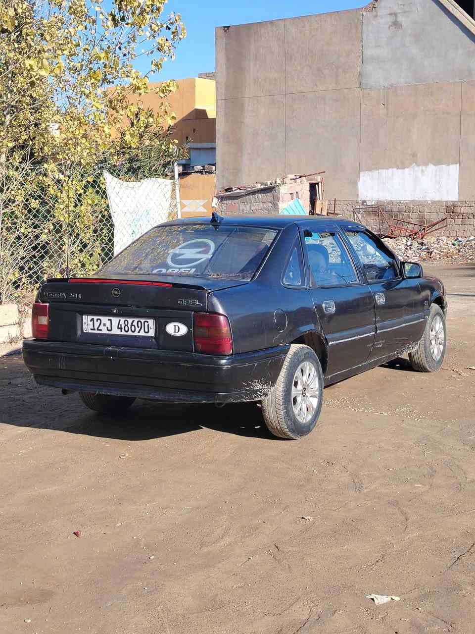 اسلام عليكم اوبل فكتره حجم20 موديل1992للبيع.سنويه لل30 شرط التحويل كاربون بانزين  طخم تاير باتري جديد مكينه وكير شرط مصبوغه جماليه بدون ظرر مكاني ناحيه زمار السعر 36وبيها مجال رقمي ***********

