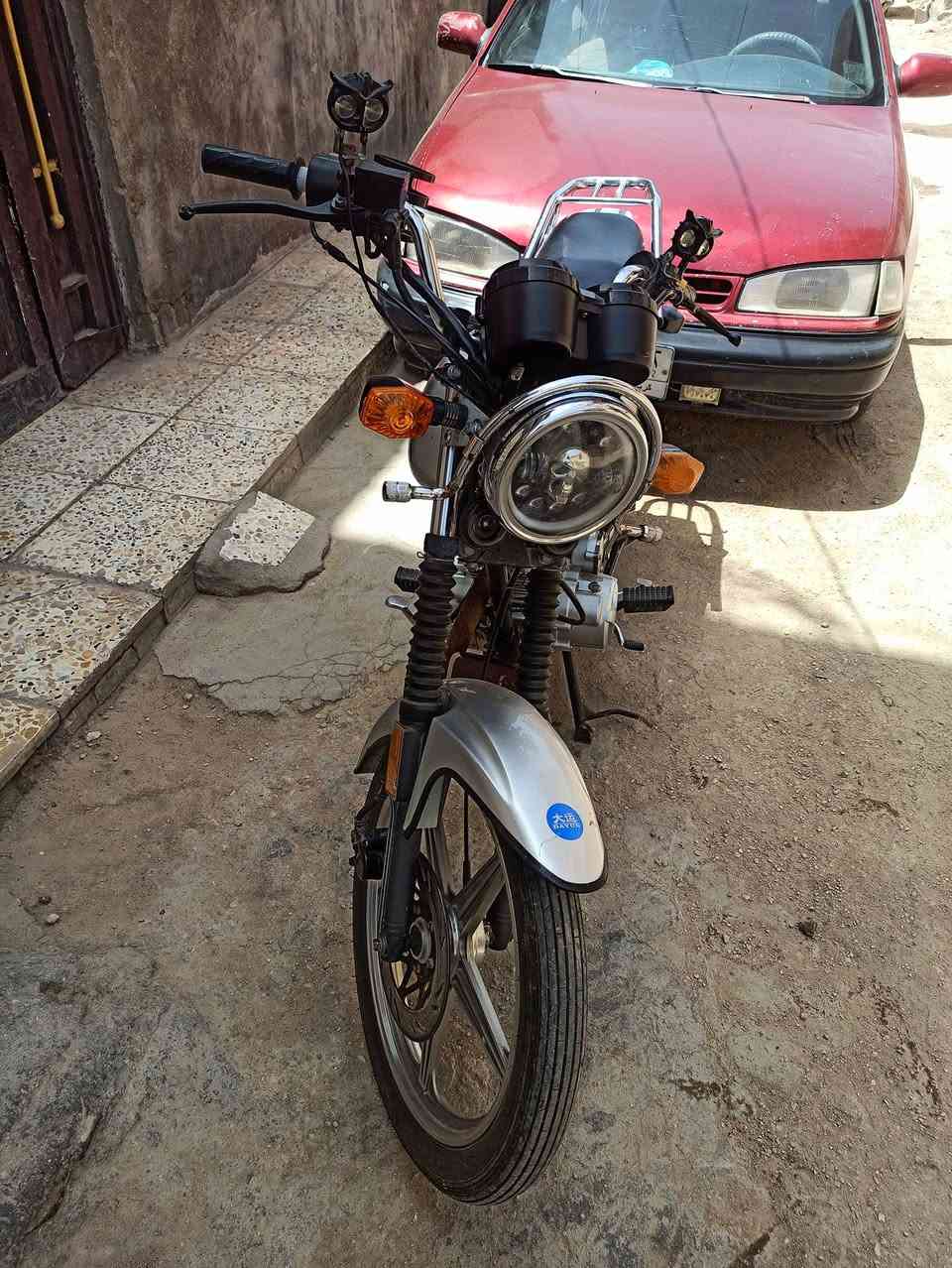 دراجه. للبيع موديل 21 اوراق اوصوليه بمليون وميه 1100 لتواصل ***********
