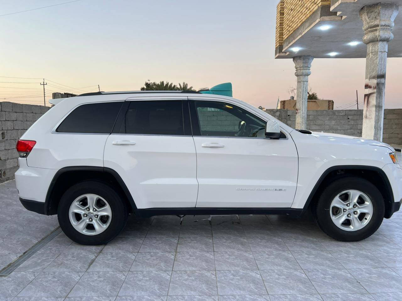 سلام عليكم ورحمة الله وبركاته
جيب لاريدو 2015 اصل
ادوات أدوات أدوات
متومه شمالي ارقام وسنويه وكاله بسم المشتري
كصه جنطه شرط باجات ضمان بشغله
تخم تاير بالكارتون
حداديه ع وضع شريكه
دواخل طك كارتون
سبير ما نازل
اشاير بالمرئي
جنطه شفط كهرباء
حساسات خلفي
كشنات تدفئة تبريد
فتحه سقف
بصمه تشغيل وابواب
سياره فول واحد ع واحد
فور ويل
تحكمات ستيرن جهتين
سياره ما ناقصه برغي مال جناي
مكان ناصريه نصر 
السعر85وبيه مجال حق الجيه
اتصال ع رقم واني بالخدمه ***********
مرواس حسب القناعه
