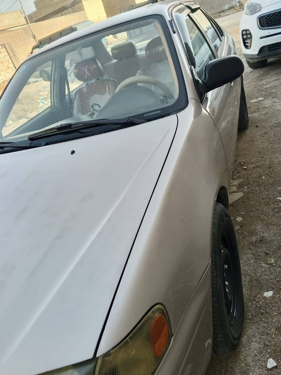 السلام عليكم
كورولا 1998 وارد أمريكي محرك 1800 سيارة بلاد بدون تحوير بدون حادث صبغ عام لاضربة ولا معجون ولا خياس محرك وكير عادي وصدر كلها تمام التمام كهربائيات كلها تمام التمام صدر تخم تاير سيارة جاهزه مجهزه داخل وخارج رقم 15  انكليزي تحويل بكل مكان 
سنوية 29 بسمي شرط التحويل 
فقط التبريد كان شغال التبريد ثلج بس انزرف عندي البوري وطار الغاز شغلة بسيطة معروف تبريد الكورلا
سعر 55
*********** بي واتس اب.
