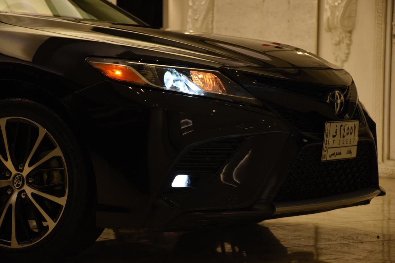 كامري موديل 2019
Se plus 
فتحه + بصمه وباقي المواصفات المعروفة 
حادث صبغ فقط بنيد سطحيه + راديترات وتبريد بلادي

ماشيه 80mi

19.000$ وبيها مجال قليل 

العنوان كربلا حي الميلاد 

*********** وتساب ومفتوح اتصال
