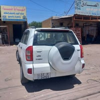 سيارة تيكو ..موديل ٢٠١٣ ..اللون ابيض .. الرقم بغداد انكليزي.. كير ومكي...
