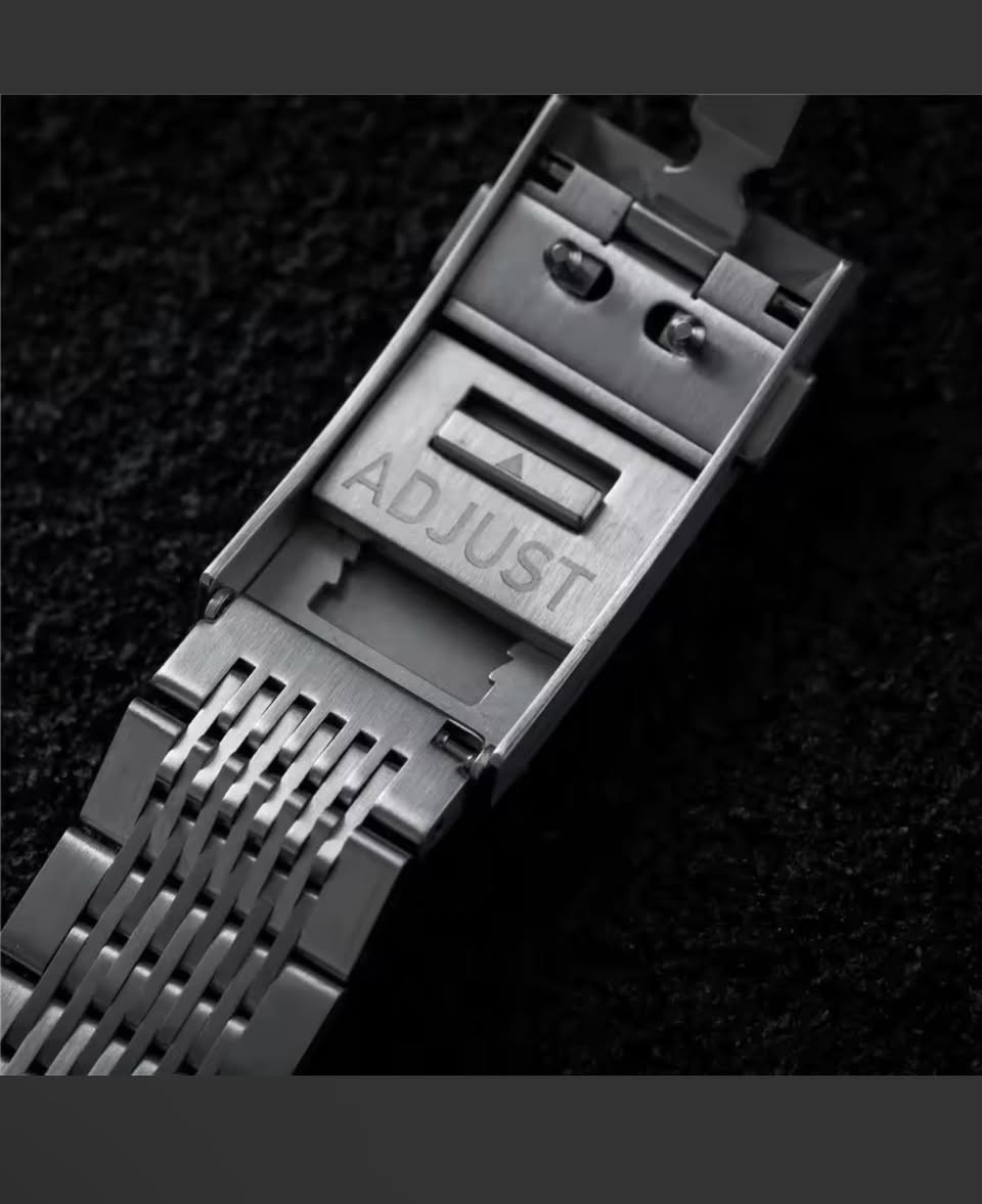 ساعه امزون اصلي جام زفير رنك سيراميك مكينه سيكو ياباني قمه الروعه اعلى سعر ابيه وبلعافيه اخوان لاتكسر بالسعر وبعدين تكلي ليش بعته انطي سعره واخذه بالعافيه


**إذا كنت صاحب هذا الإعلان وتريد حذفه لأي سبب، رجاءا أرسل رسالة إلى الدعم الفني**