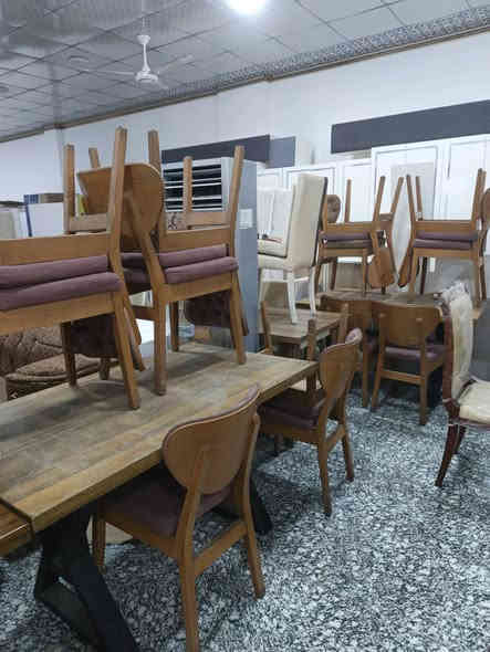 إسلام اعليكم كلشي متوفر في معرض ومزاد الأمير العنوان ام لعضام ***********
