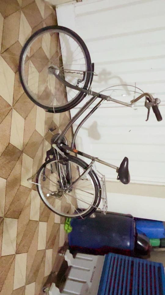 سلام عليكم بايسكل حجم 26 بداله ثلاث نمر حساس امامي خلفي لايت كله شغال سعره 80 وبي مجال مكان ديالى بعقوبه بهرز ***********
