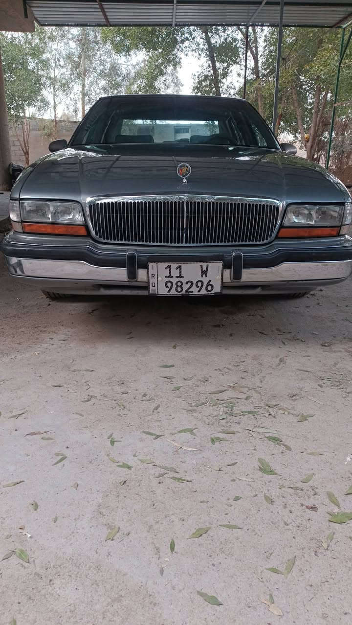 سلام عليكم
من رخصة الادمن المحترم 
سياره بيوك بارك افينيو 1991
ابحالة الشركه 
كشنات جلد جديده
تبريد جديد
صدر جديد
منضومة البنزين جديده
منضومة ألمي جديده
كشنات كهرباء بيه حركات هوايه 
كروز سرعه
اي بي اس
مرايات كهرباء
جام كهرباء
الكاربد أو الارضيه بعده بريحة الشركه
كمالياته كله كامله ما بيه اي نقص
تخم تاير جديد
باتري جديد
السياره ماشيه 126
اي استفسار رقمي بي وات ساب اذا ماعندك رصيد
***********
