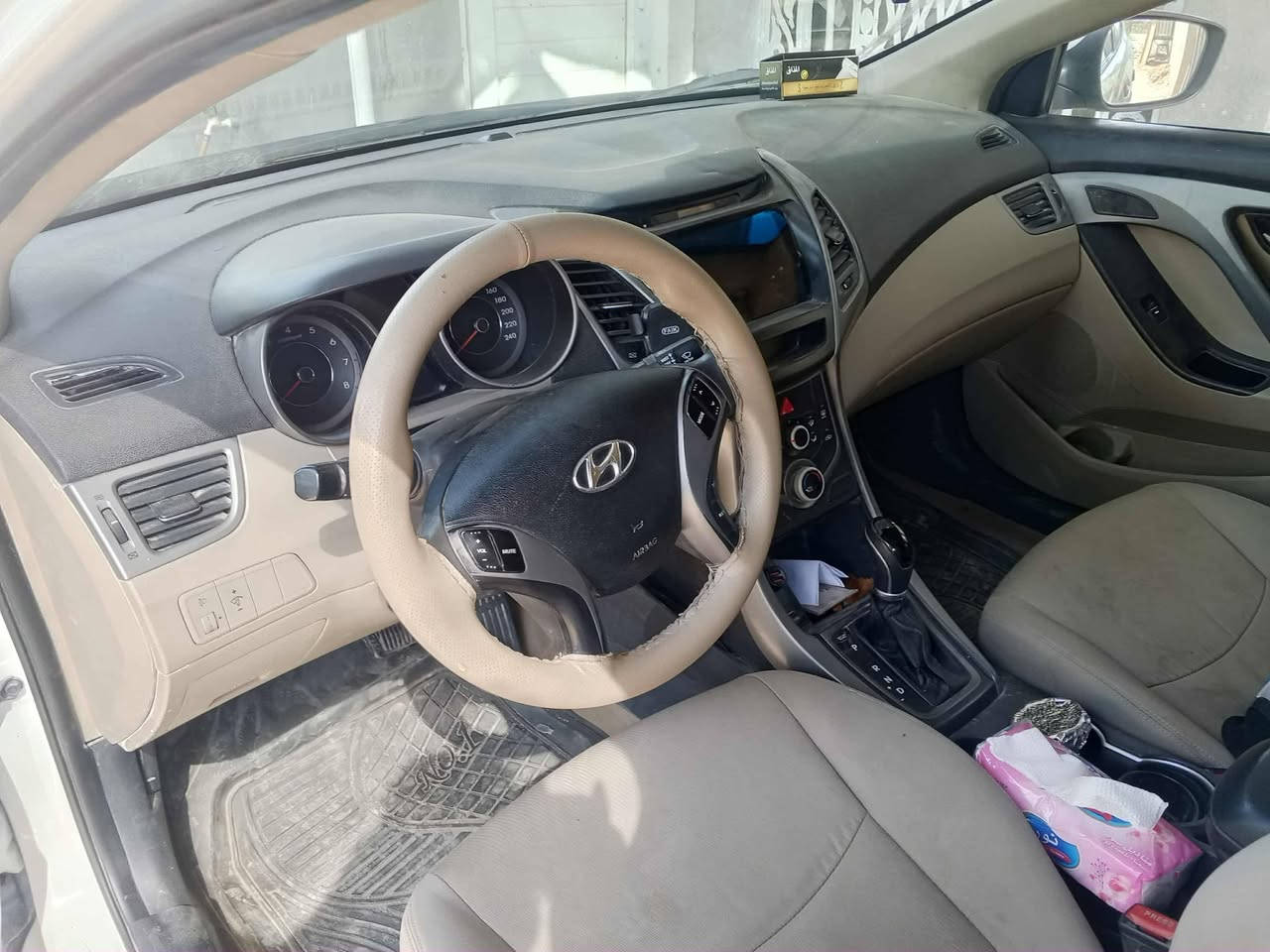 النترا 2016 خليجي محرك 1600 سنويه ل28
كير محرك تبريد حداديه كهربائيات كله بحاله جيده 
بيها ضربه بالجاملغ الخلفي ومبدل بيها 3 قطع 
وقطعتين صبغ 
السعر 86 وبيها مجال مال بيع 
ديوانيه / ***********
