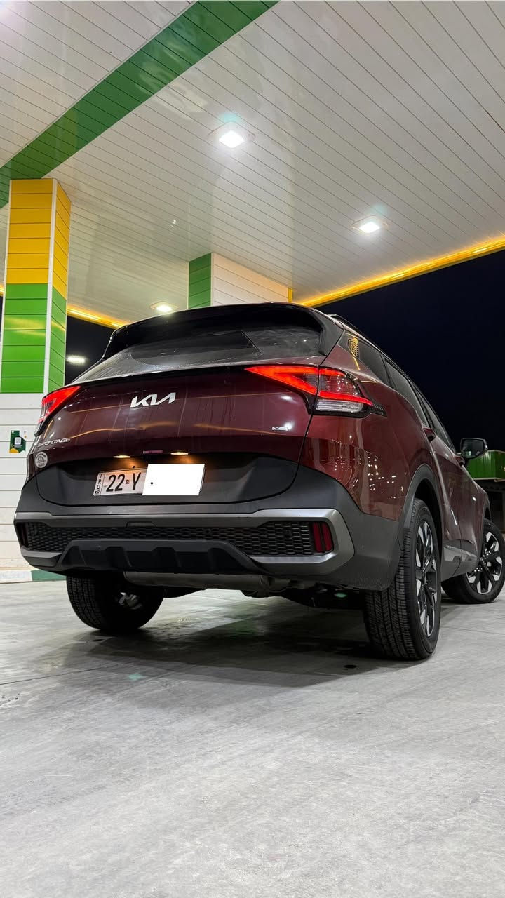 كيا سبورتج 2024  X-line رقم أربيل ترقيم ودخول
جديد شهر الثامن قبل 6 اشهر داخله العراق 
سيارة باسمي (وكالة او تحويل ) حاضر 

ماشية 31 mi 
  وارد أمريكي حادث امامي دعامية وبنيد بنيد نفسه بلادي موضح بالصور وقبق الجنطه بي كلير امريكا فقط بدون ضربه 
 ايرباك دركه فقط ومرجع بلادي 
 مواصفاتها
 محرك 2500
بصمة : تشغيل - ابواب -
 شاشة كبيرة متصل  دجتل كامل 
كيجات الكترونية متغيرة حسب الوضعيات انظمة القيادة : سبورت - سمارت - 
الاضواء ترحيب عند الاقتراب مع ترحيب داخلي عند الصعود او المغادرة
. شحن وايرليس
هيتر امامي بلكشنات
 منافذ تايب سي عدد 3 / 2 في الكشنات ومنفذ يو اس بي ومنفذ جداحة
هاند بريك بصمة
 اوتو هولد
. فول رادارات امامية وخلفية وجانبية
مانع اصطدام امامي - خلفي وحساسات
 تحديد مسار ذكي
 قيادة أليه ذكية
إطفاء ذاتي عند التوقف 
نضام نزول المنحدرات 
 نقطة عمياء
 كروز سرعة. تدفئه كشنات 
كشن السائق كهربائيّ 
 اشاير بالمري
 تشغيل عن بعد 
بصمه عدد 2 
شاشة لمس متغيرة لتحكم ب الميديا او لتبريد
. ستيرن فول تحكمات
وبعد بيها مواصفات
السعر 198 وبيها مجال مكانها عماره 
تواصل على الرقم فقط ‭0775 850 6059
