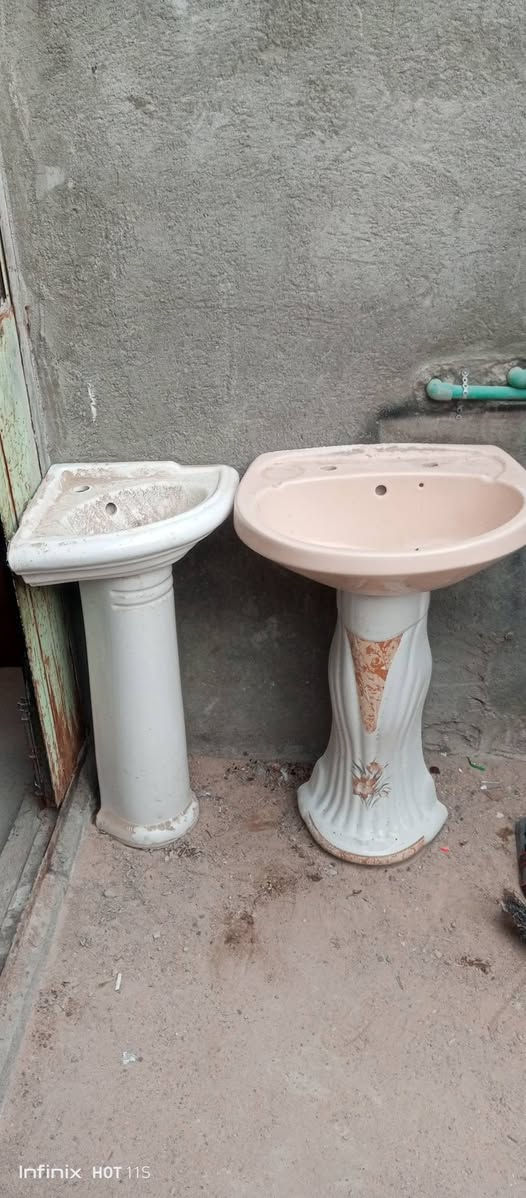 مغاسل للبيع باسعار مناسبه 
 للاتصال ***********
عنوان بصره ابو خصيب
