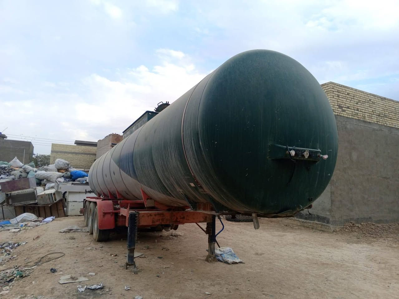 سلام عليكم للبيع تانكي مغلف الماني تك تاير سعر 60 للتصال 0770
6312699


**إذا كنت صاحب هذا الإعلان وتريد حذفه لأي سبب، رجاءا أرسل رسالة إلى الدعم الفني**