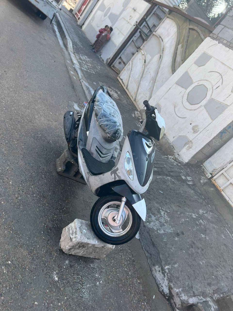 دراجه كفاله عامه شغاله سلف وهنجر كل نقص ما بيها سعر 750 وبيها مجال شيء قليل مكانناب راسلني واتساب***********
