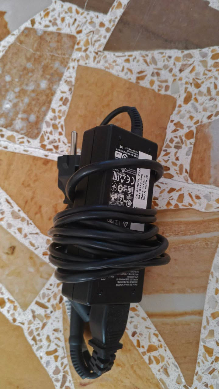 لابتوب dell 

Cori 5

Ram 2 

Gen 2
اكتب سعر عجبني ابيعك


**إذا كنت صاحب هذا الإعلان وتريد حذفه لأي سبب، رجاءا أرسل رسالة إلى الدعم الفني**