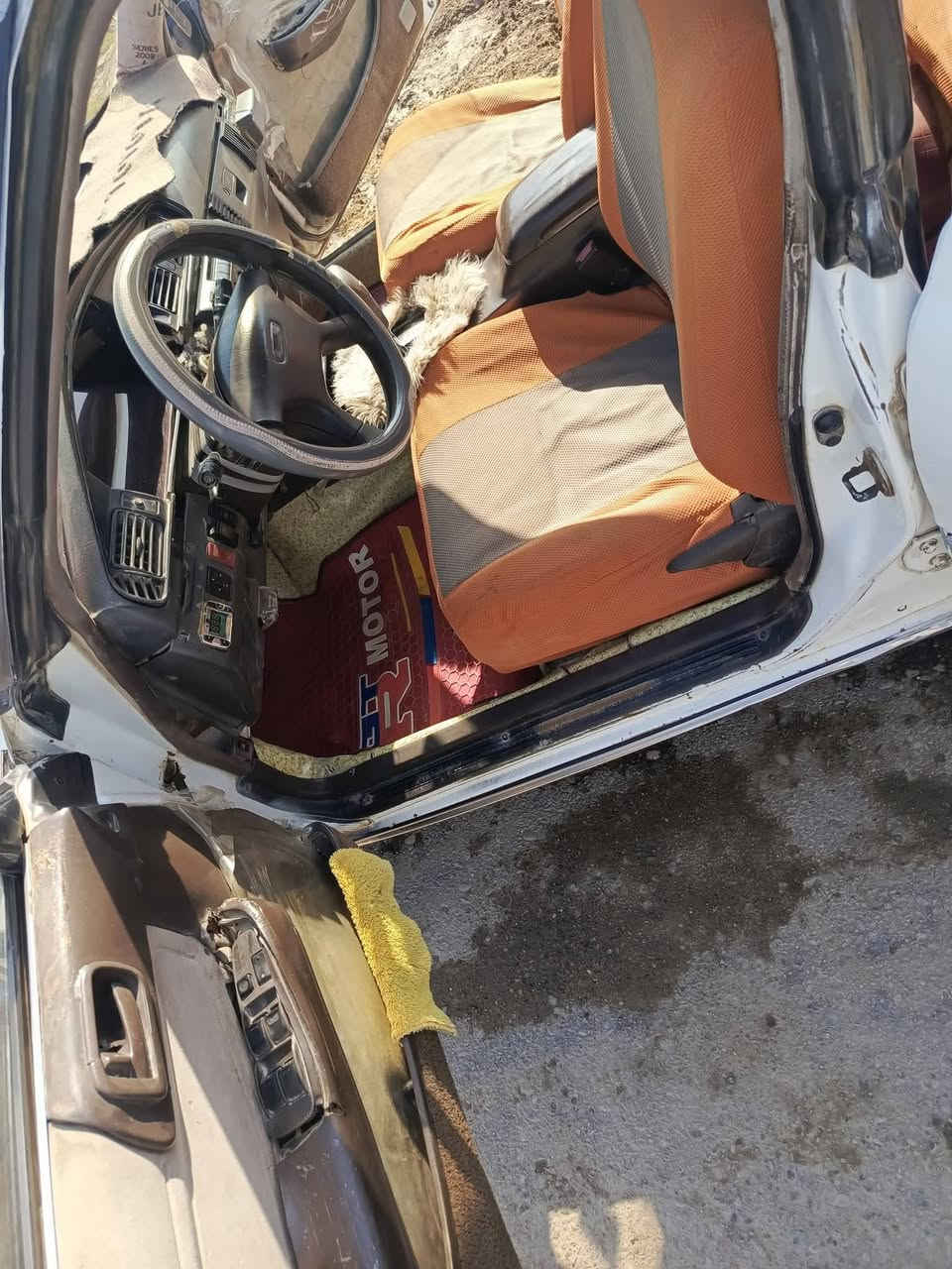 ⚡مارك عضم 1992  حداديه نضيفه مكفوله من لعيب✨ لشرعي سياره بسمي رقم نكليزي سنويه جديده لنهاية🍀 2026صاعده هزه طخم تأير جديد مكينه وكيرخير من الله سياره مال جناي دواخل نضيفه تبريد شغال36 وبيهه مجال شرط التحويل المكان ناصيريه مركز***********🍀
