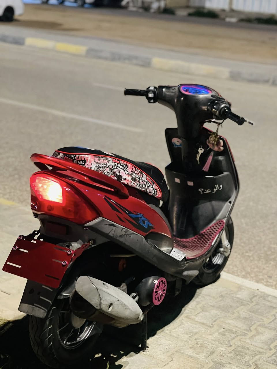 للبيع مكينه بلاديه لدراجه كلها ختم واحد ويا المكينه .كربلاء :اتصال ‭٠٧٨٢ ٩٤١ ٣٩٢١‬
