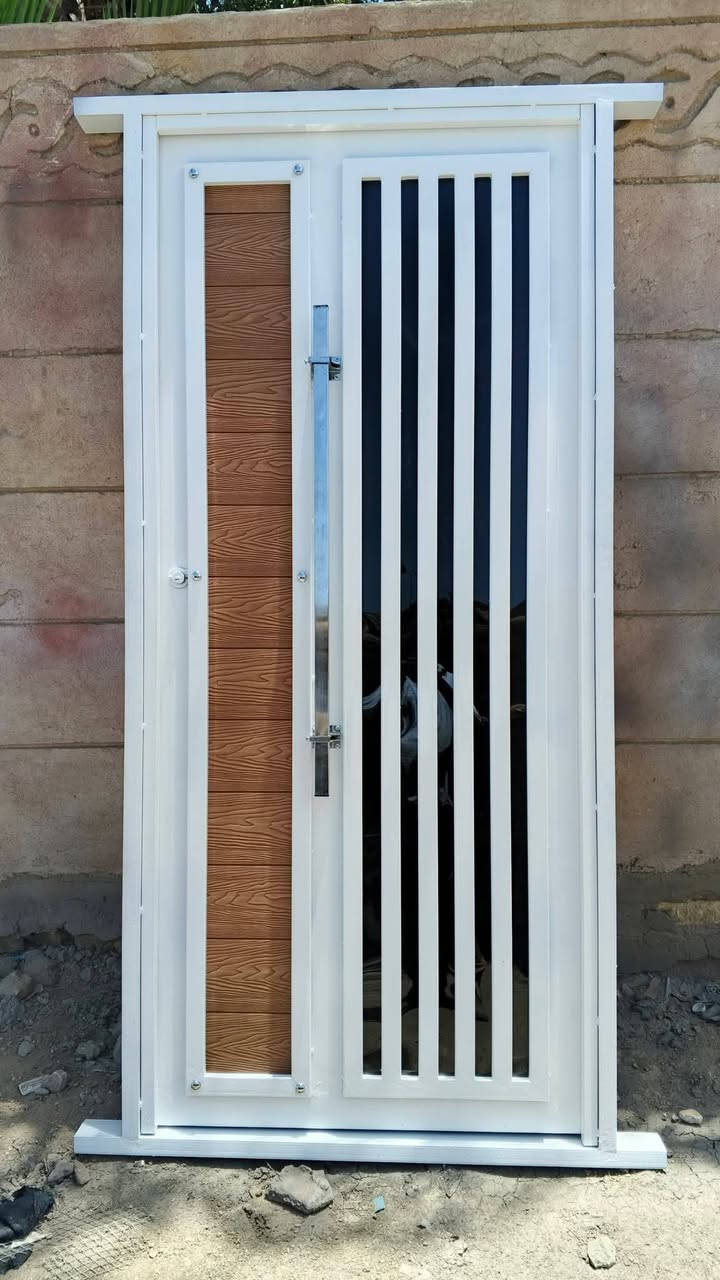 حداد متنقل كربلاء بيبان شبابيك محجرات قمريات كيسبان سندويج فريمات تصليح الحديد التالف والنرمايد ***********
