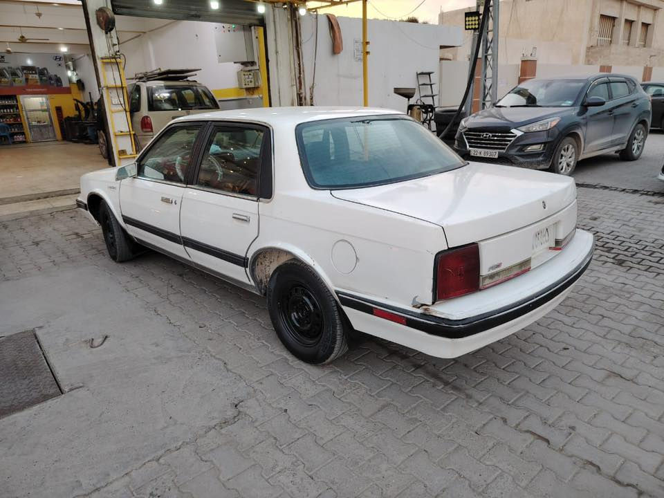 السلا عليكم  ورحمة الله وبركاته 
سيارة أولتز موبيل موديل 1990 
لون ابيض 
سنوية ساقطة   
الكير جيد جدا
 محرك بداية تنقيص 
تخم تاير بطارية جديدة
 دوشمة جديدة
مكان السيارة سامراء  
السعر 19 وبيهة مجال
للاستفسار الاتصال
0772 242 2817
0782 210 0892
