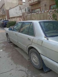 سيدان موديل ١٩٩١ رقم مميز مثنى ١١٦ السعر ٨٠ ورقة مكانها بغداد 07700776...