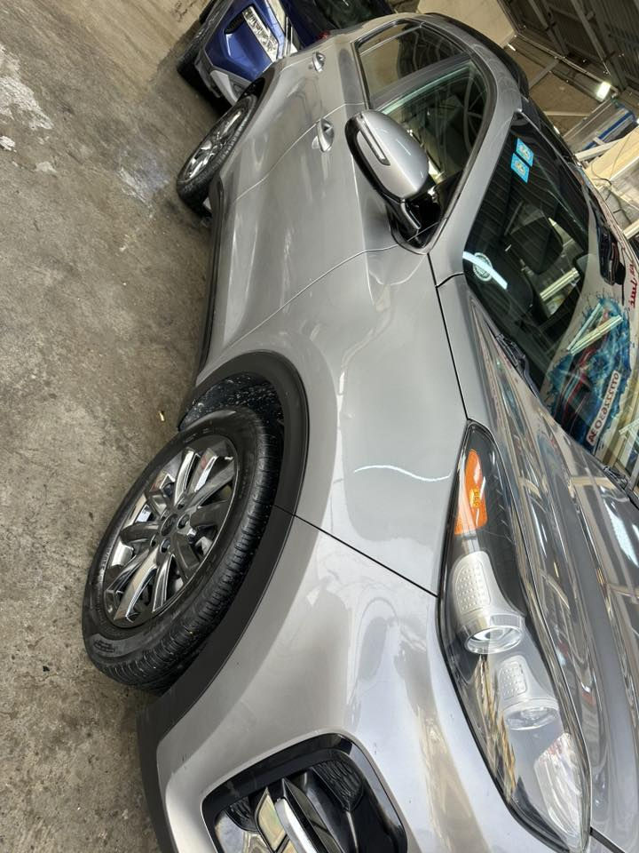 سبورتج 22 امريكي نايت فول
حادثهة جاملغ وبنيد البنيد مصلح والجاملغ مبدل بدون ايرباك وصور الحادث بالمنشور
فول مواصفات 
بصمة وتشغيل عن بعد
مري شفط وترحيب وبيهن هيترات
نقطة عمياء
المرايا الوسطية تعتيم
بانوراما
سايد بريك بصمة
فور ويل
اوتو هولد
مساعد نزول منحدرات
وضعيات قيادة ECO-SPORT-ECONOMY
تحكم ستيرن جهتين
شفتات ستيرن
ستيرن D 
رادار
تحديد مسار
كامرة دوارة
شاشة جبيرة
ابل كار بلي
اندوريد اوتو
كشن السايق كهرباء
الكشنات الامامية تدفئة
تبريد قطعتين
تبريد مناخي جهتين
ماشية 105 
السعر 177 وبيهة مجال

السيارة بأسمي سنوية وهزة وارقام جديدات مصفرة غرامات
مكاني زعفرانية ***********
